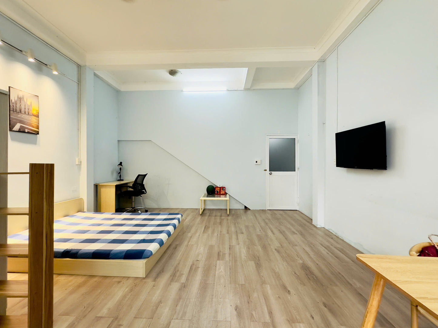 [004915]NMHSTUST-NM01