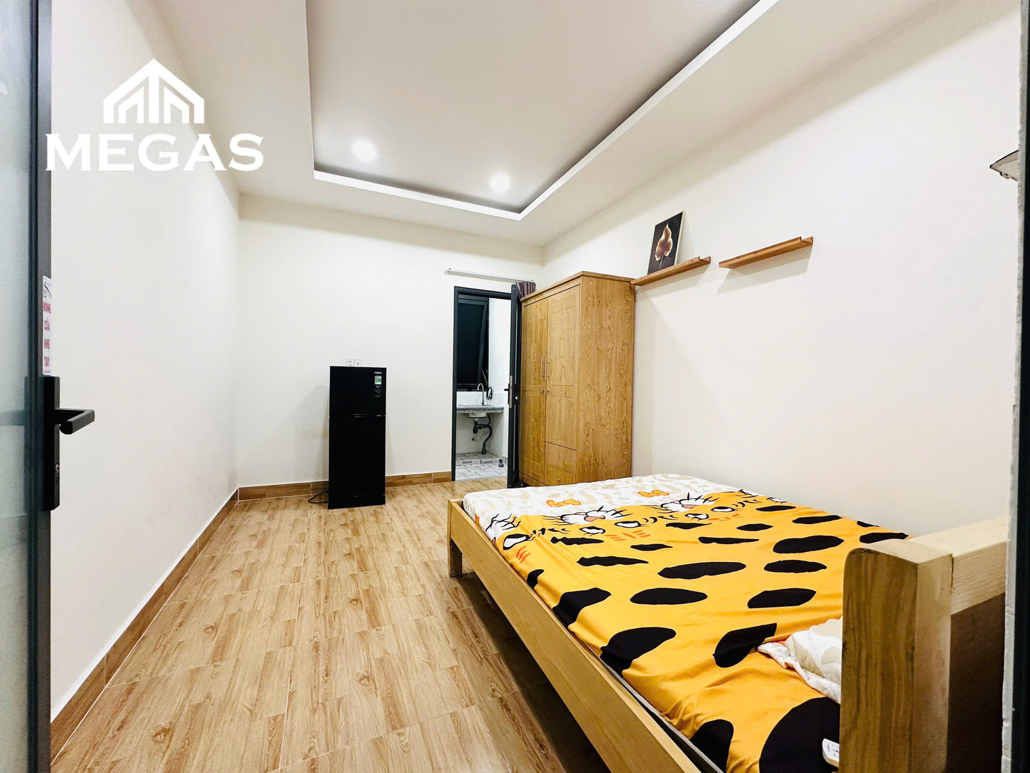 [010201]LNSTUST-NM03