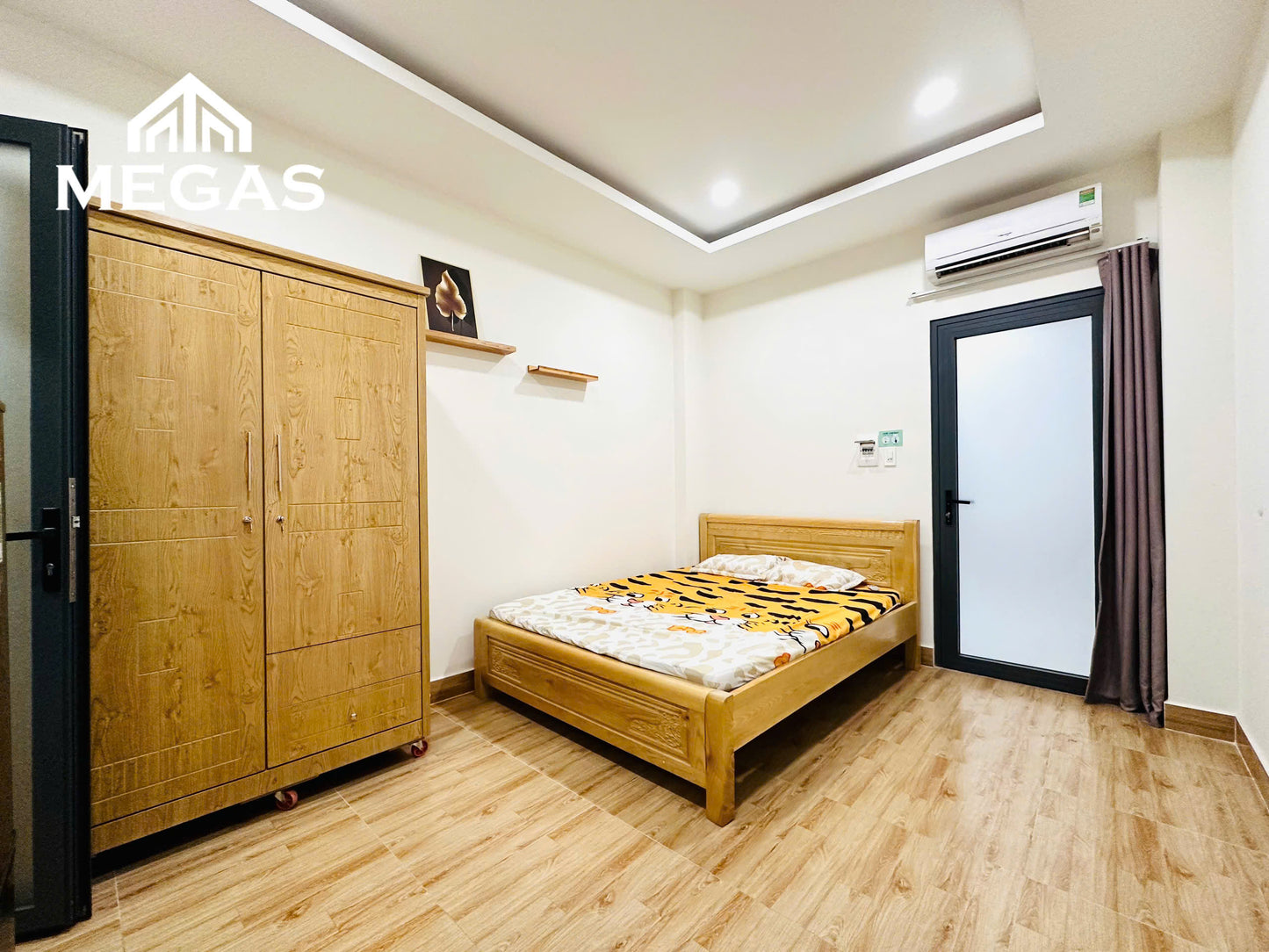 [010201]LNSTUST-NM03