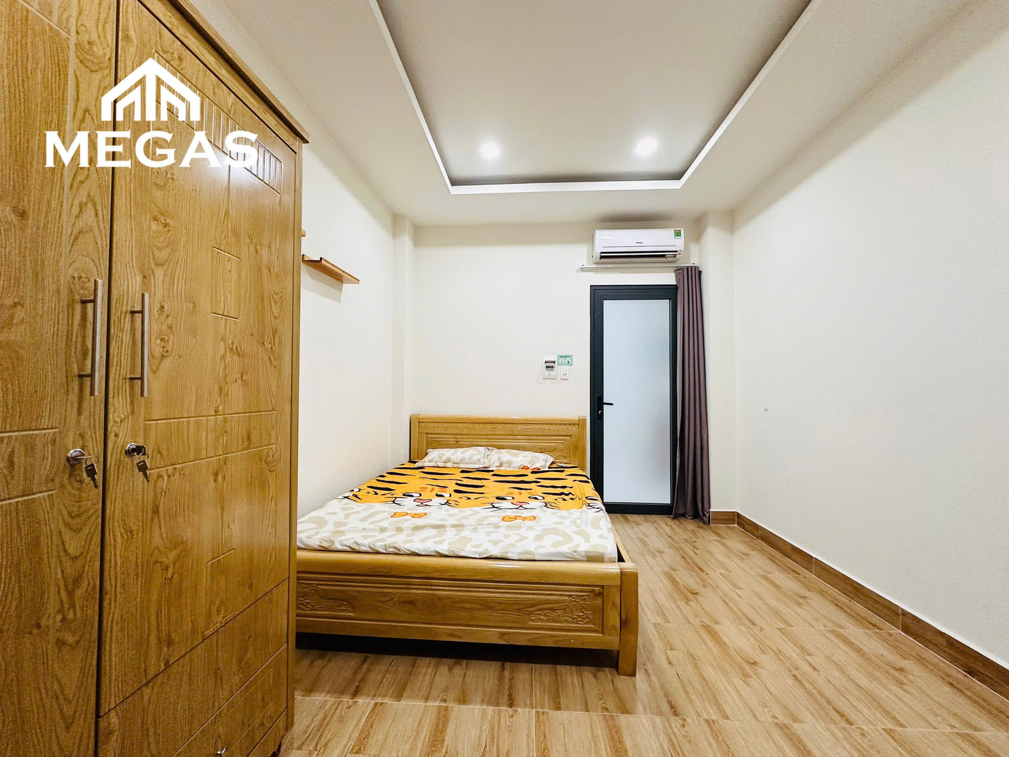 [010201]LNSTUST-NM03