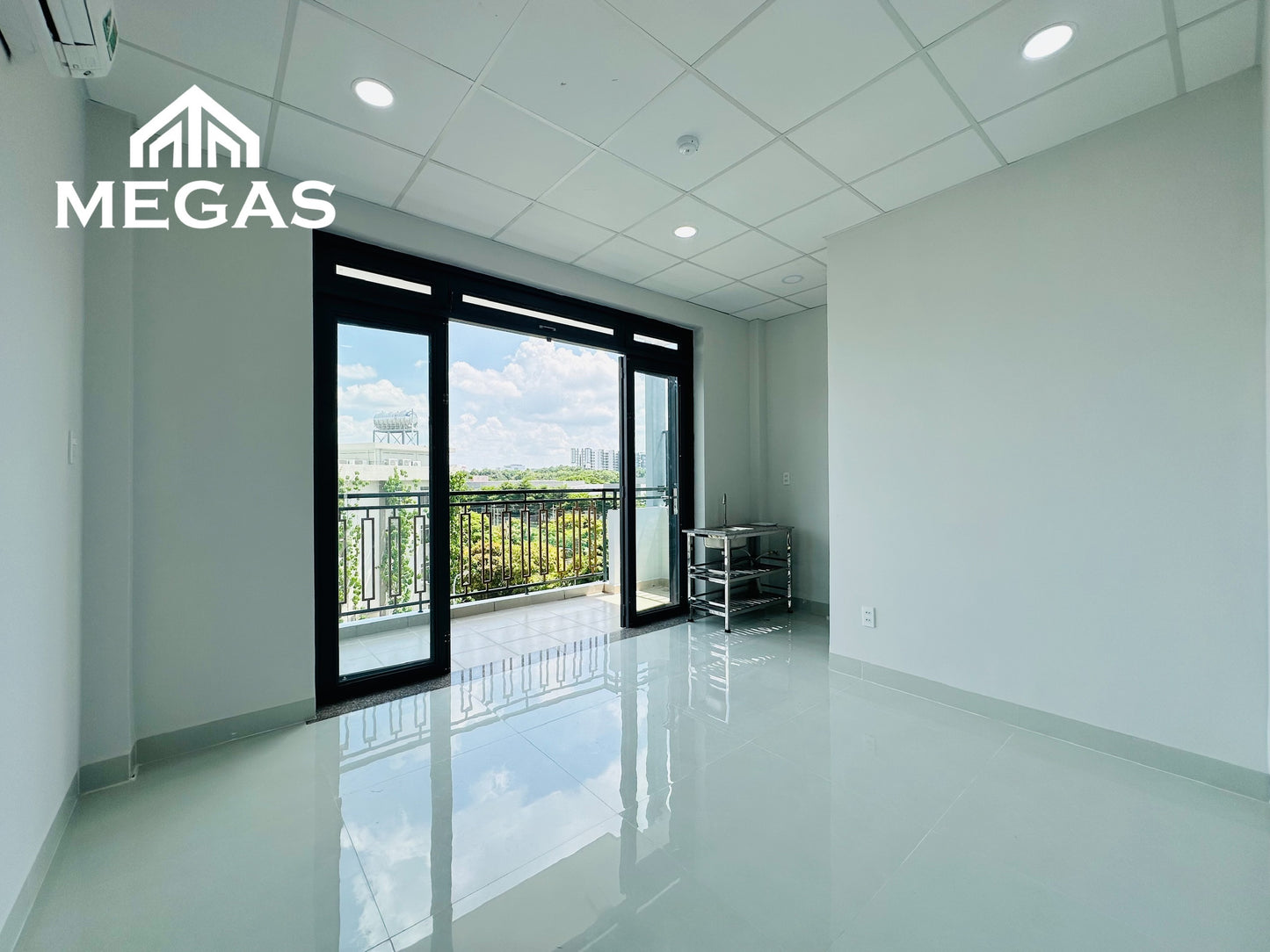 [010241]BBTTSTUBC-NM01