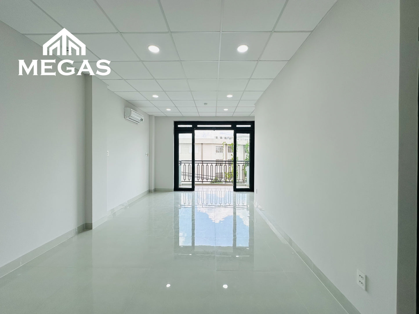 [010251]BBTTSTUBC-LG02