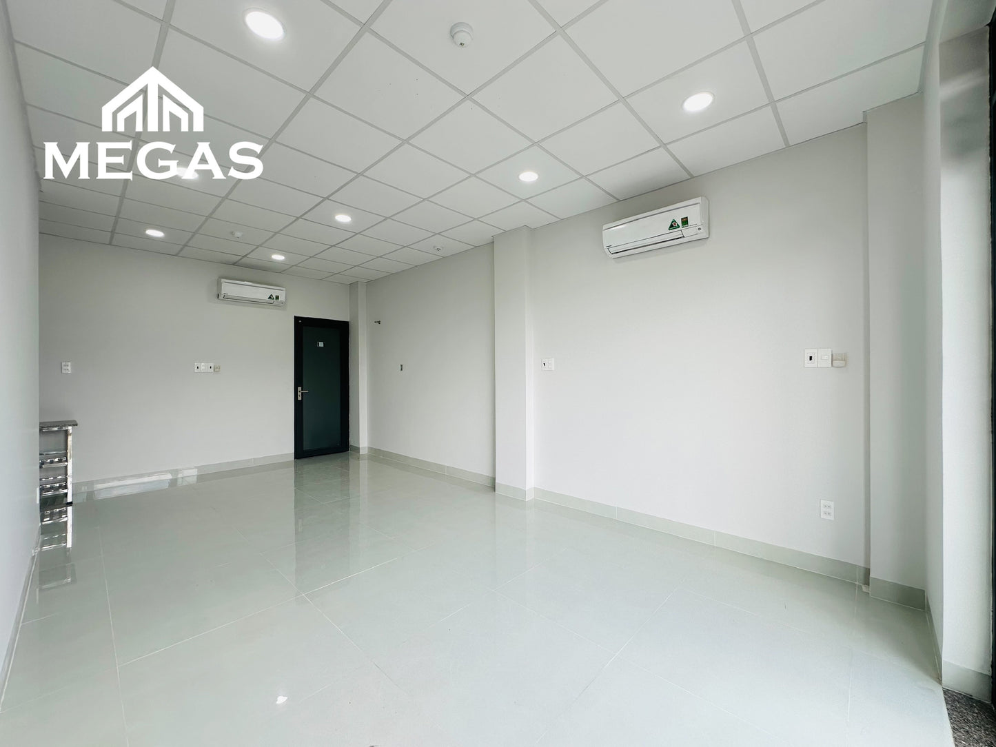 [010251]BBTTSTUBC-LG02