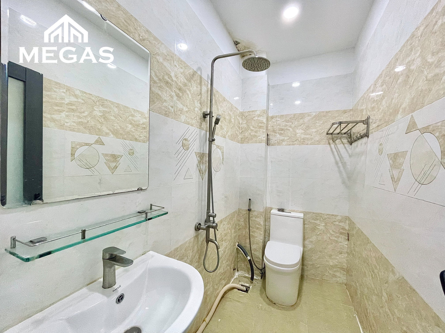 [010185]LLQSTUSK-NM01