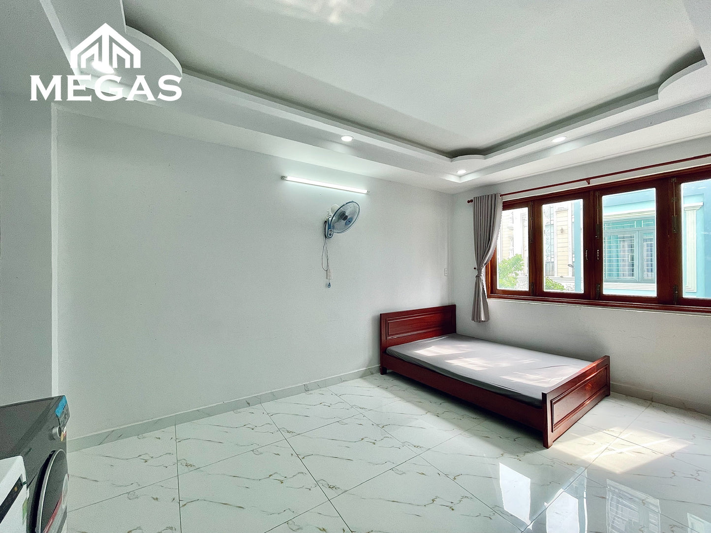 [010185]LLQSTUSK-NM01