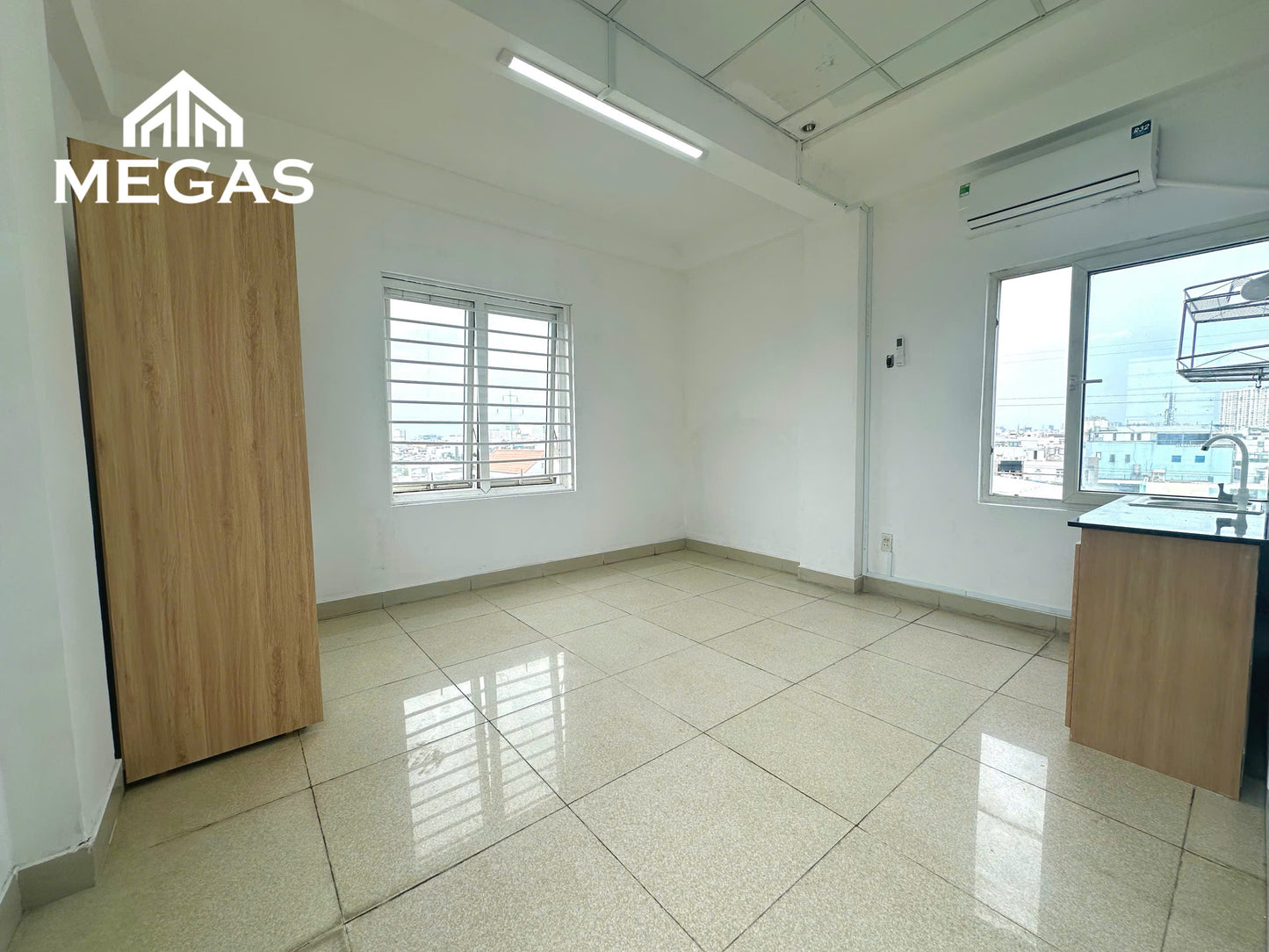 [010441]TVKSTUSK-NM03