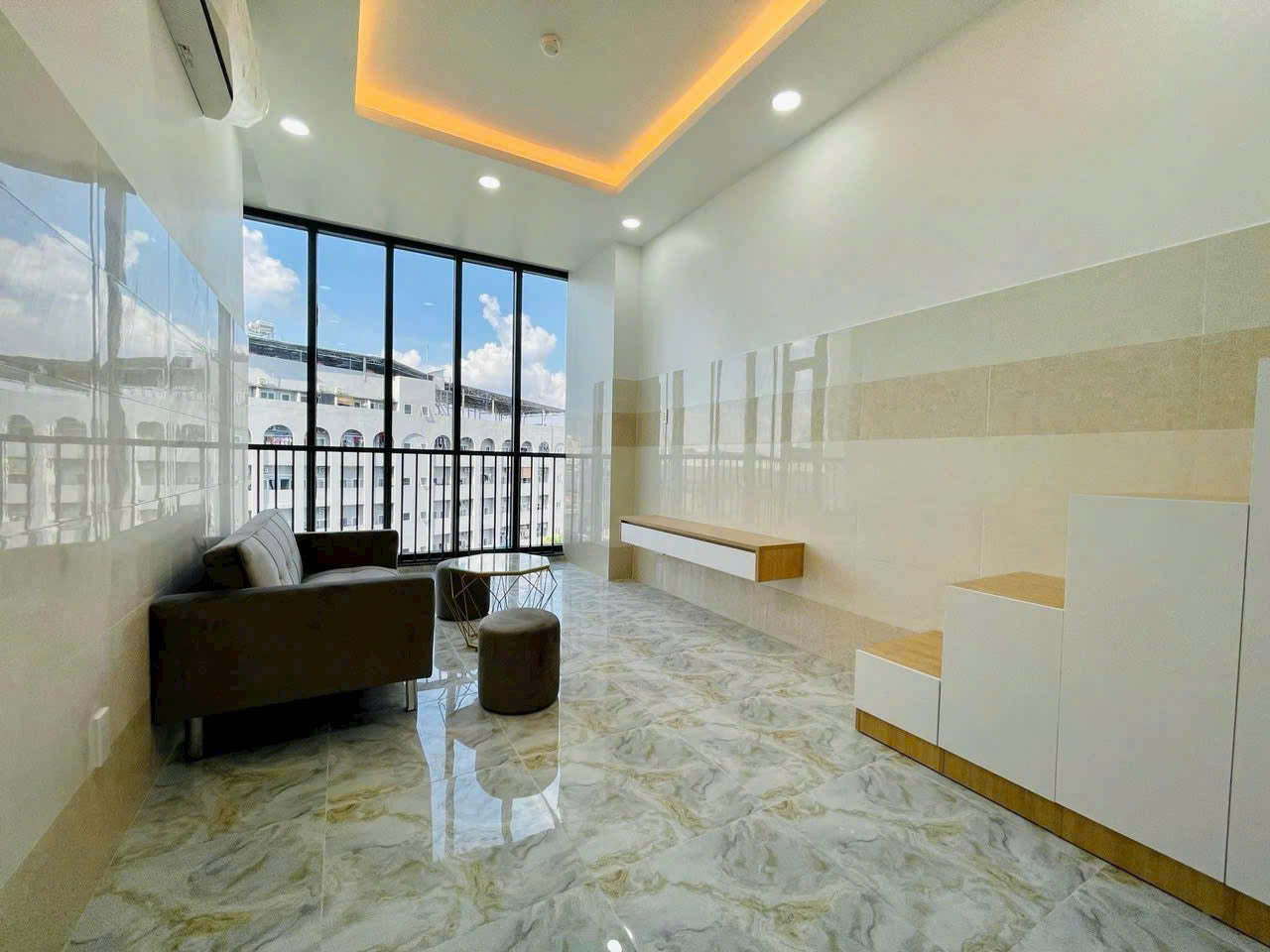 [009601]HVCDUPSK-NM01