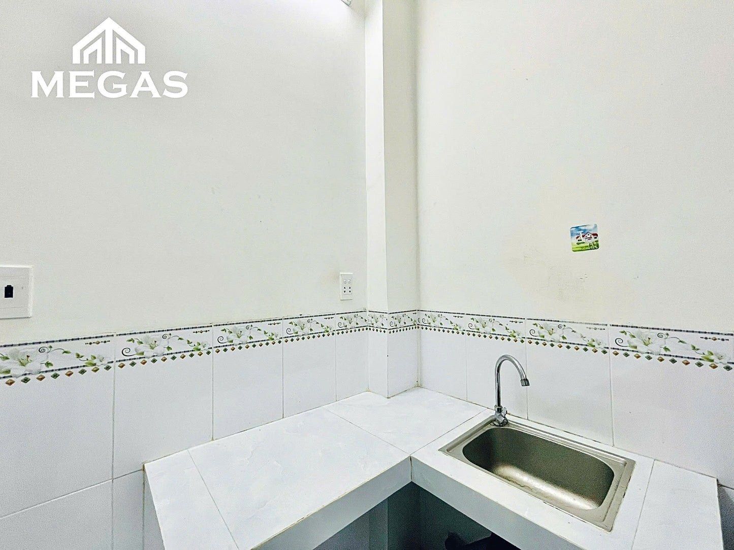 [010765]PHISTUST-SM01