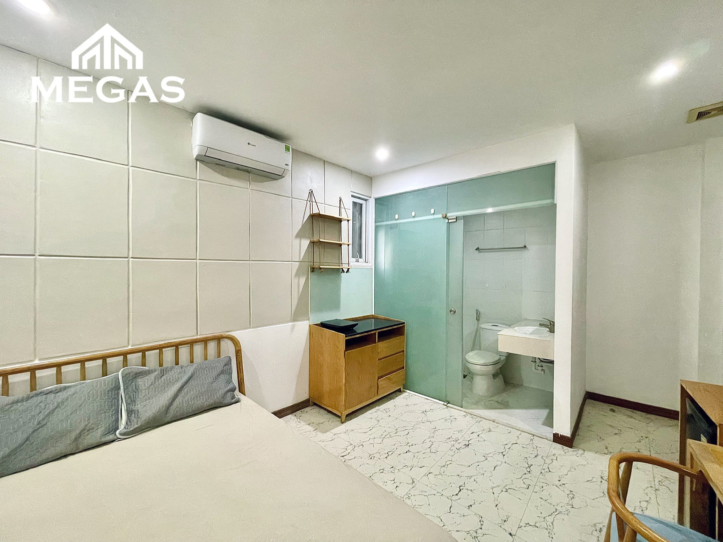 [010975]LNCSTUST-NM03