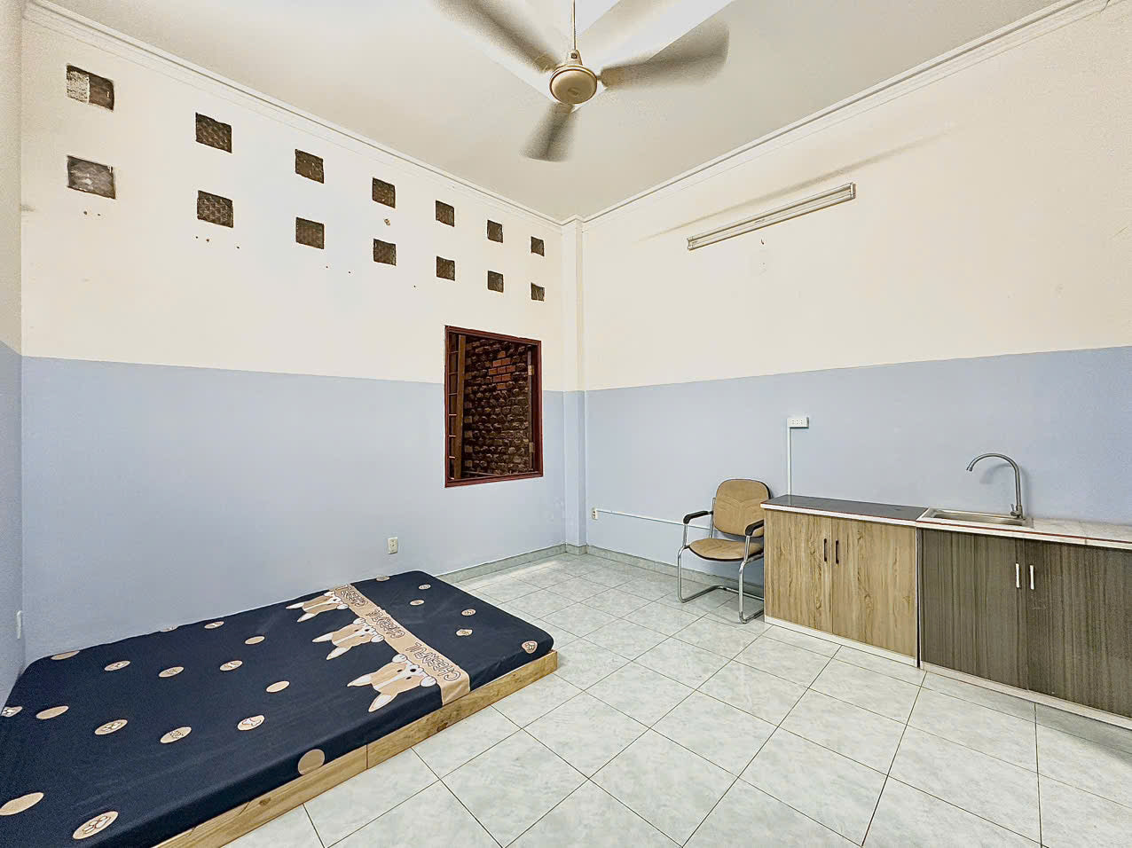 [011195]TCSTUST-NM01