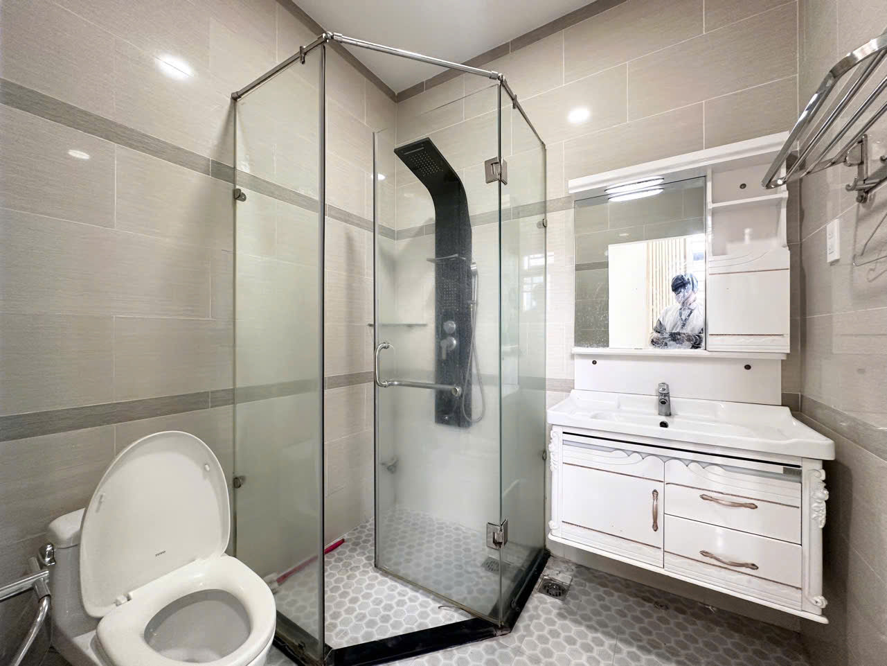 [010641]VLSTUBC-NM01