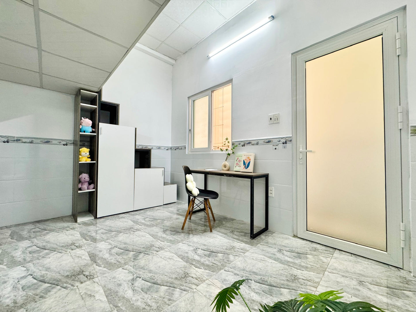 [011305]TMNDUPST-NM01