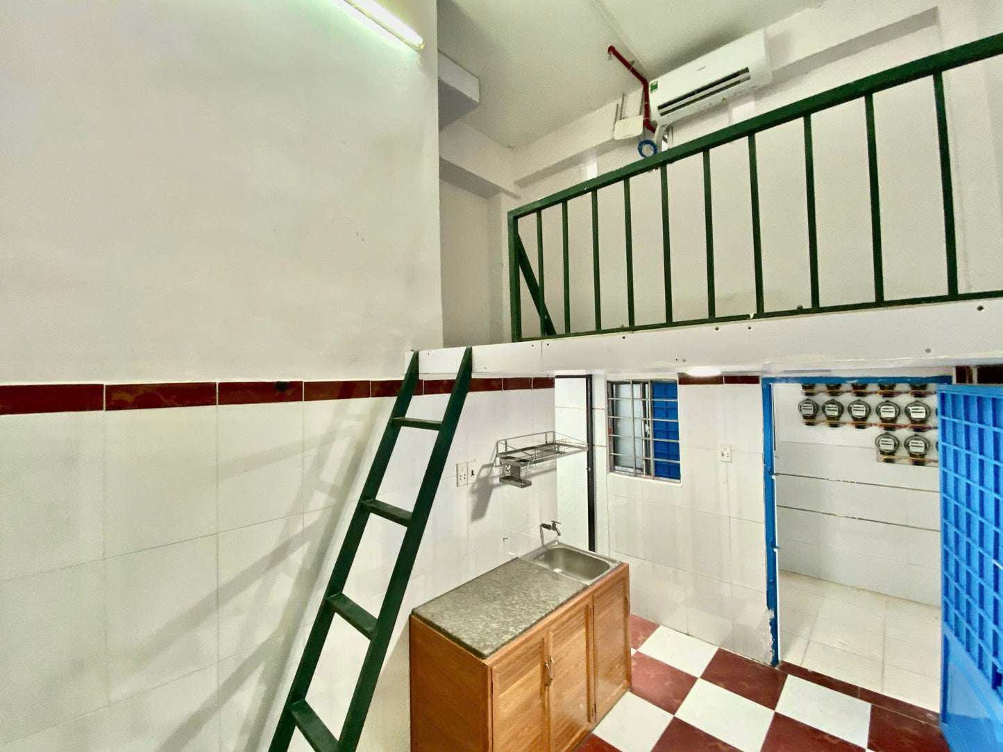 [009965]BDDUPST-NM01