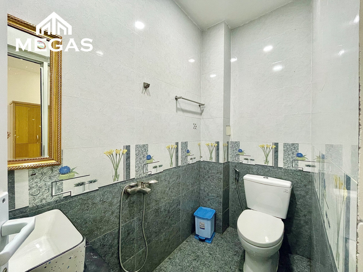 [011515]TTTSTUST-NM04