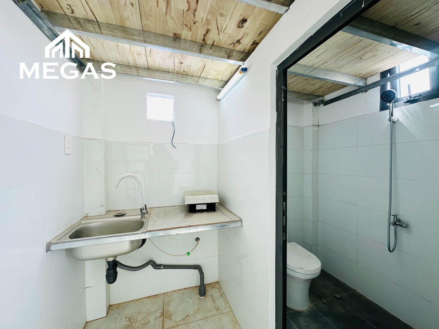 [010831]NVYDUPSK-SM03