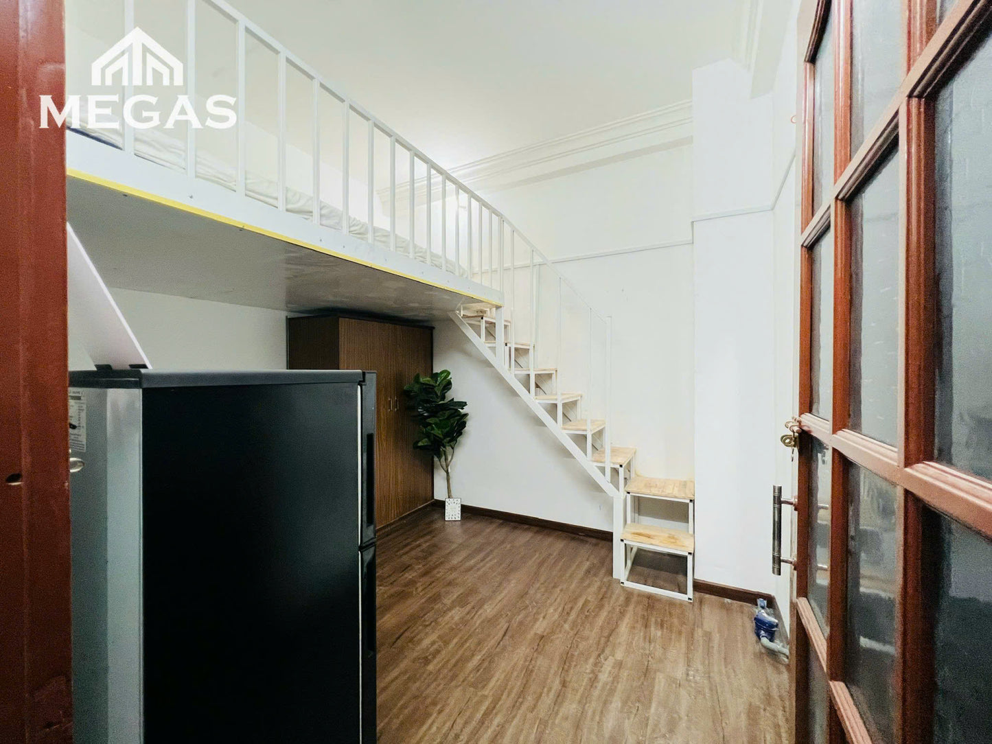 [011535]QVTDUPST-NM01