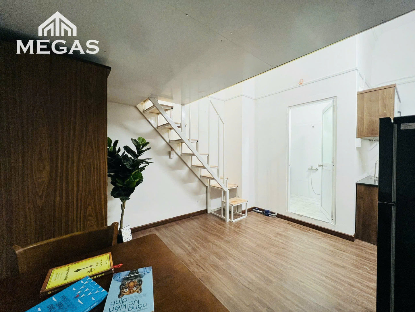 [011535]QVTDUPST-NM01