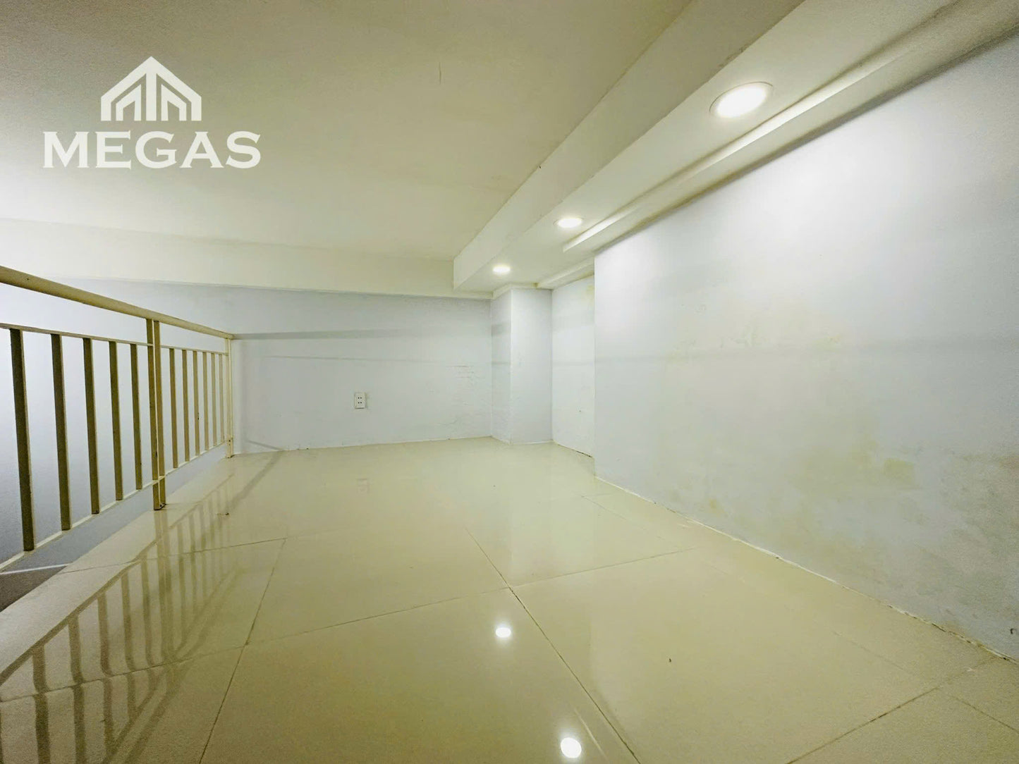 [010851]LVPDUPST-NM01