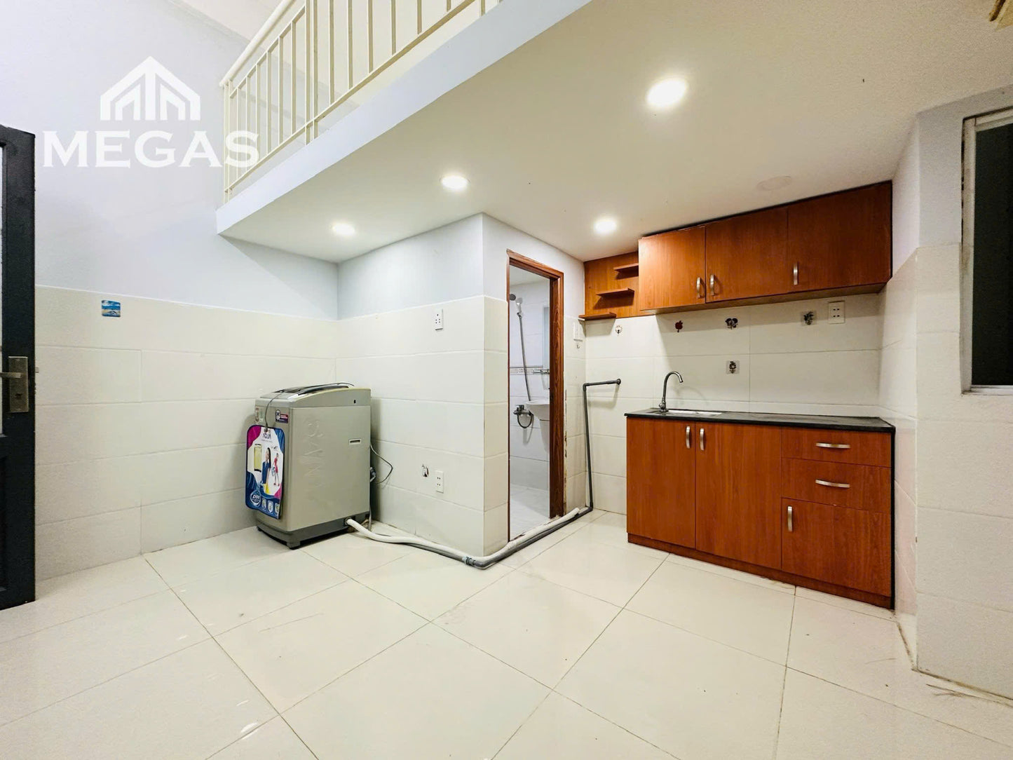 [010851]LVPDUPST-NM01