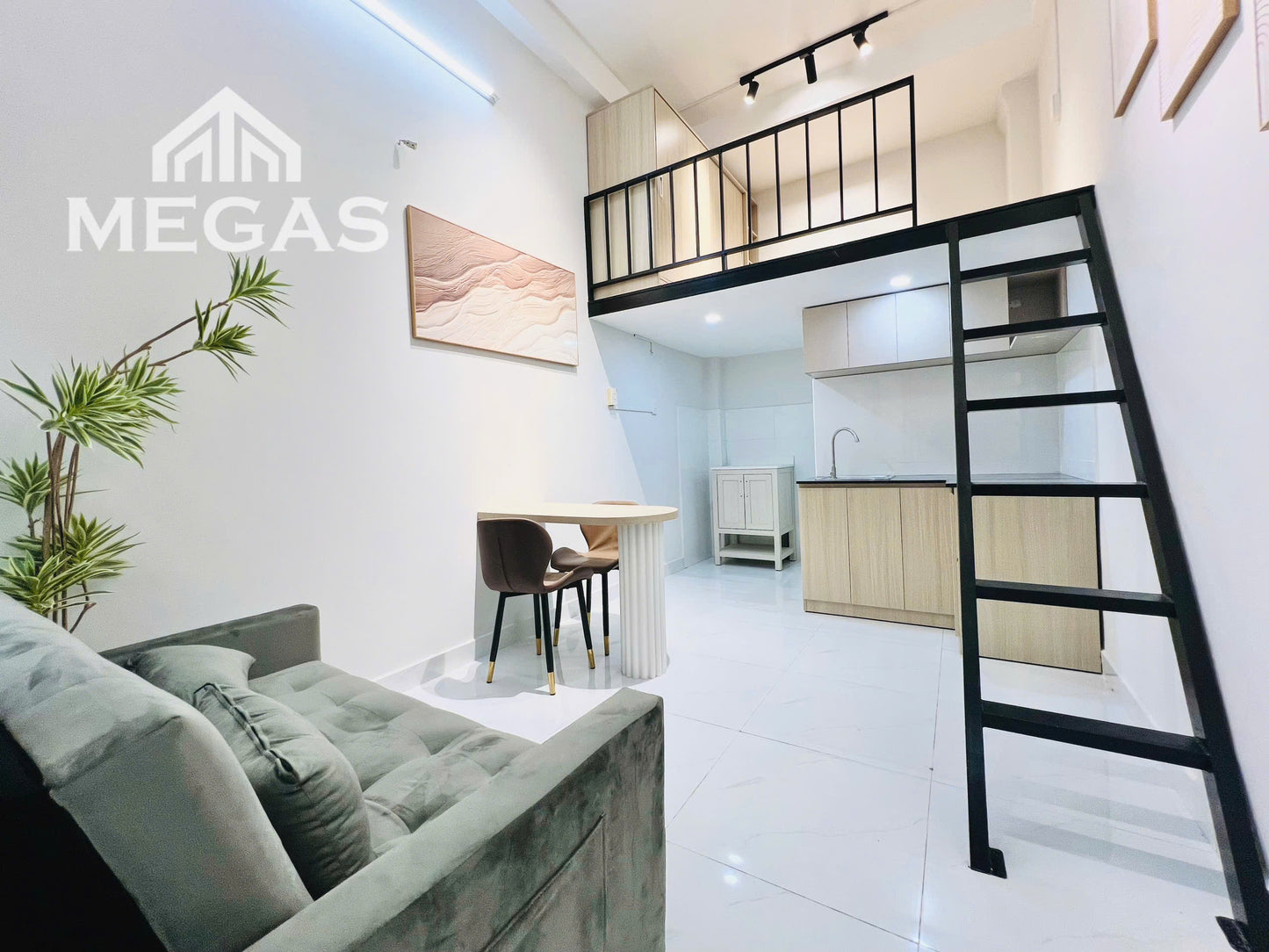 [010881]GDSTUST-NM01