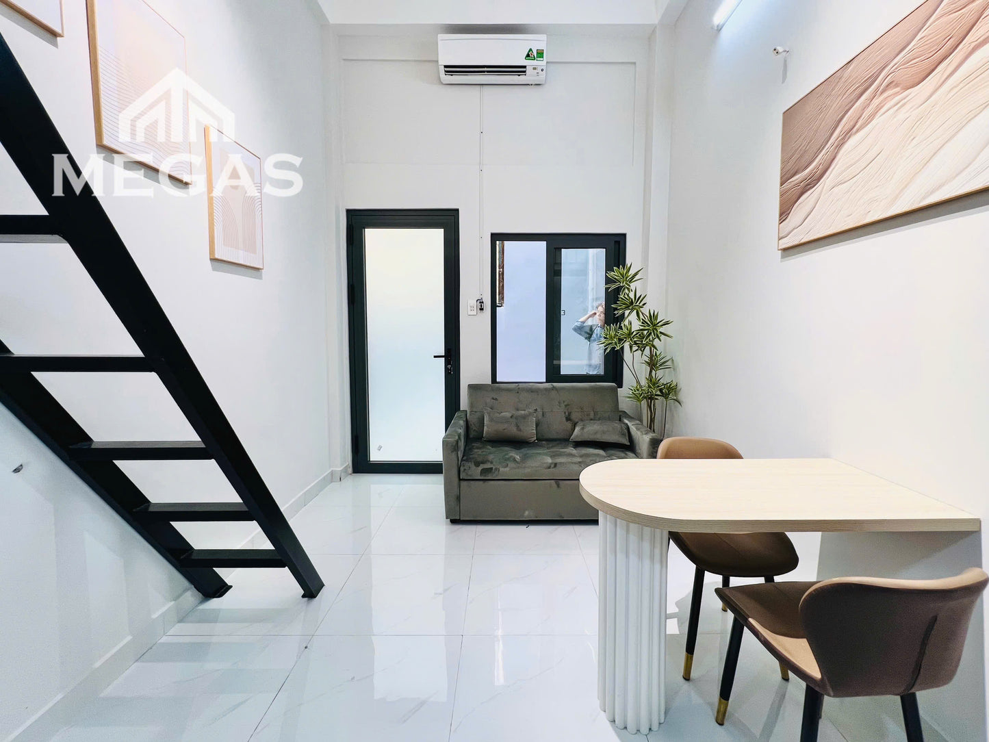 [010881]GDSTUST-NM01