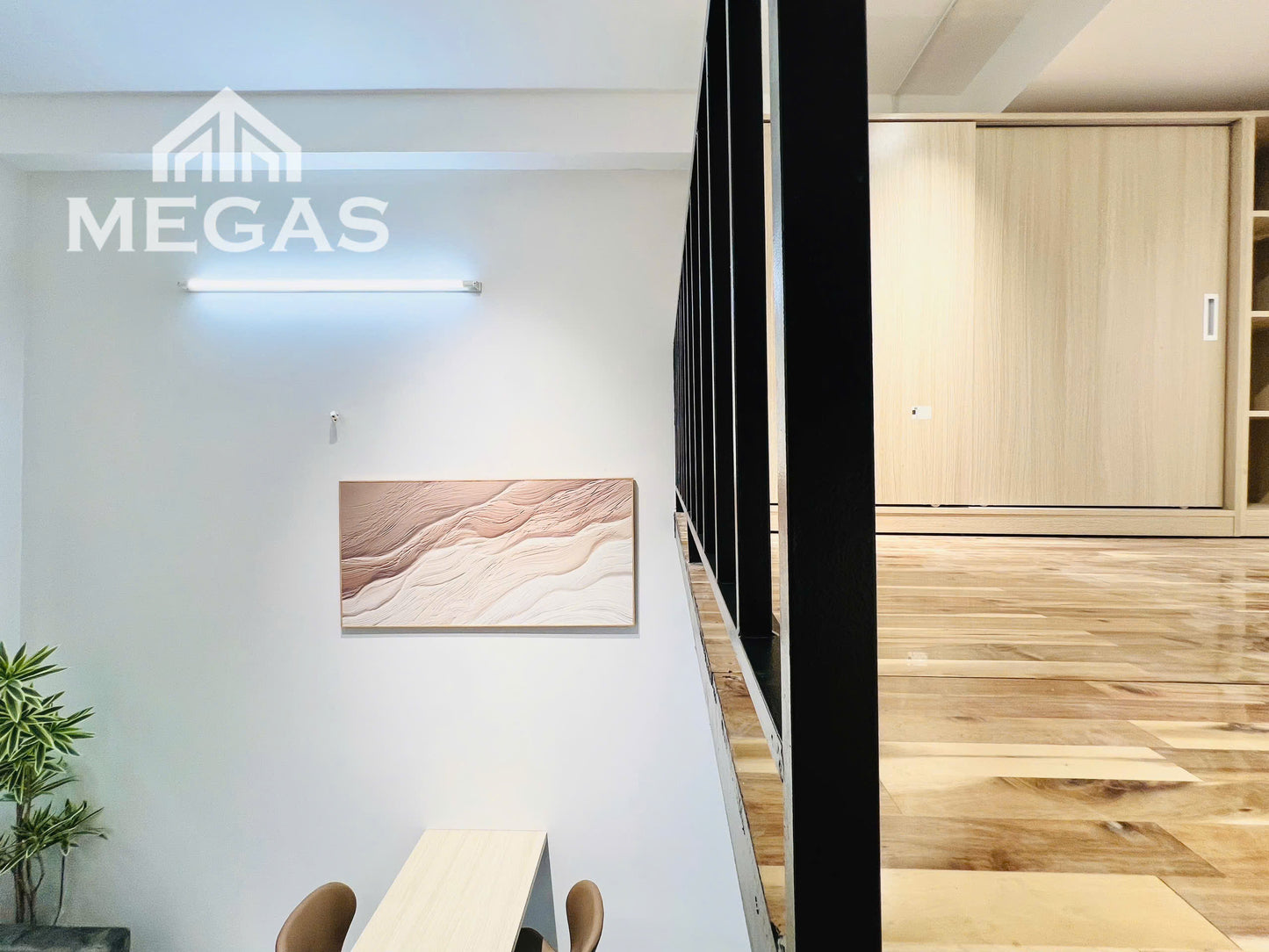 [010881]GDSTUST-NM01