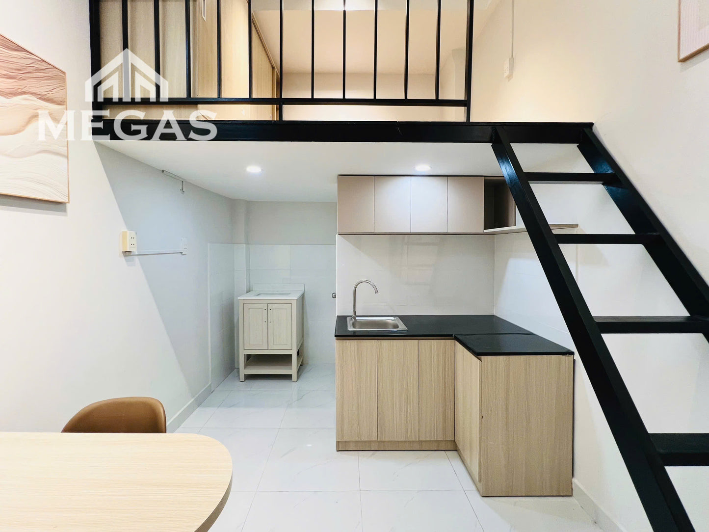 [010881]GDSTUST-NM01