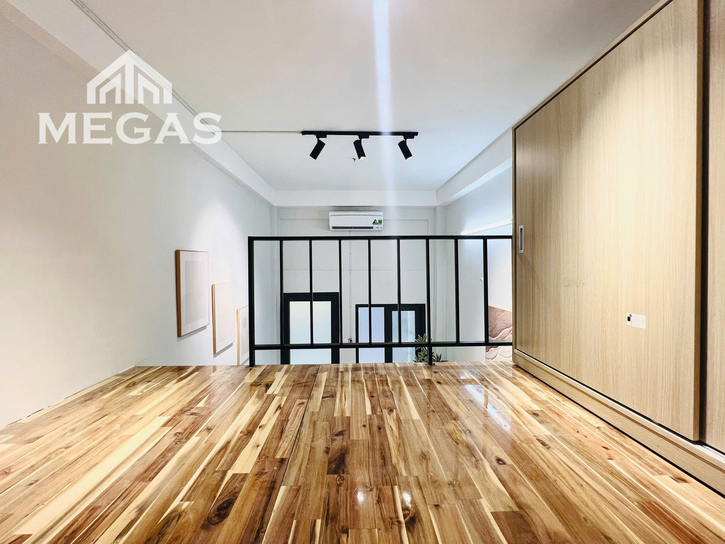 [010881]GDSTUST-NM01