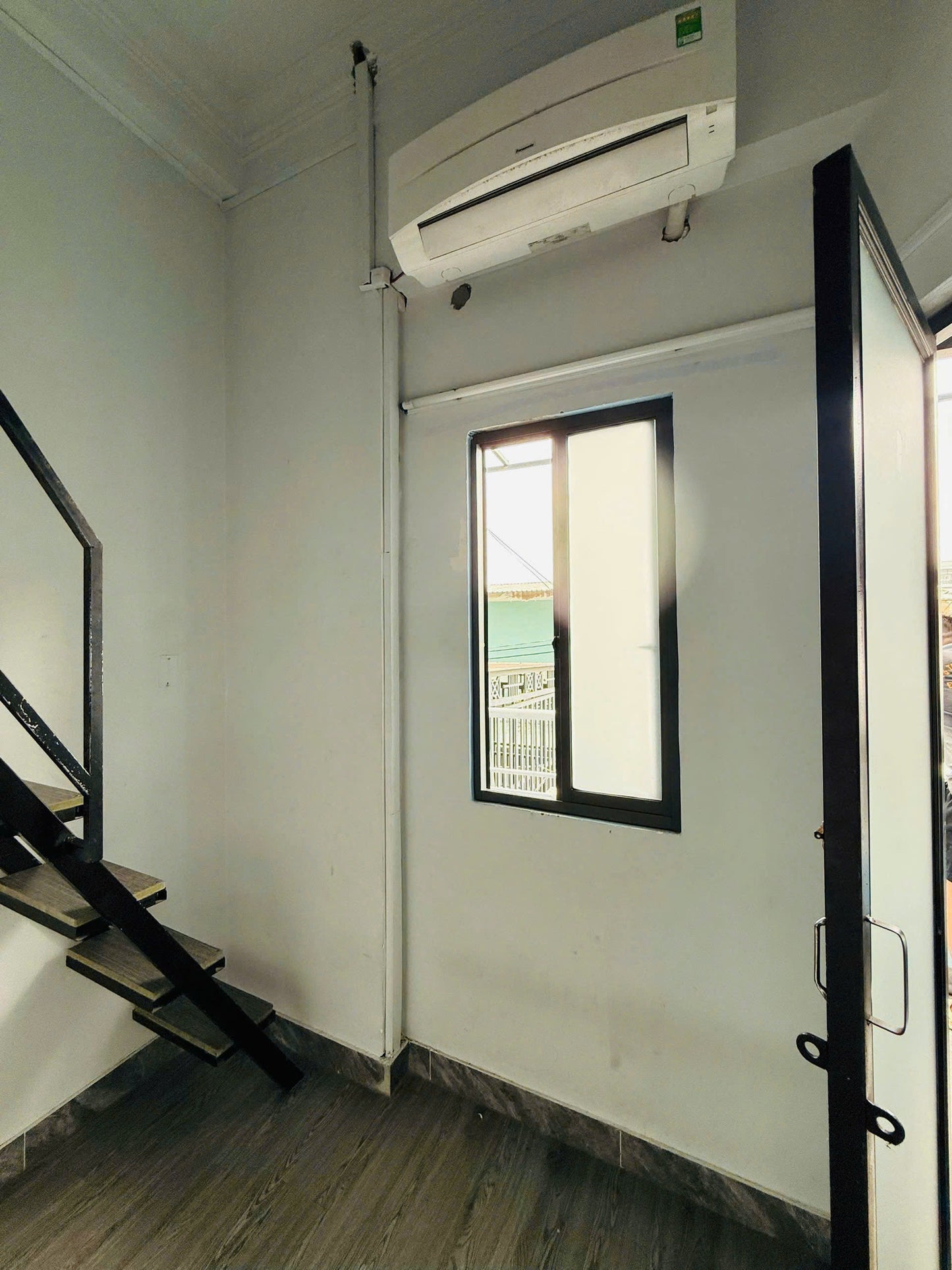 [011565]TVHDUPBC-NM01