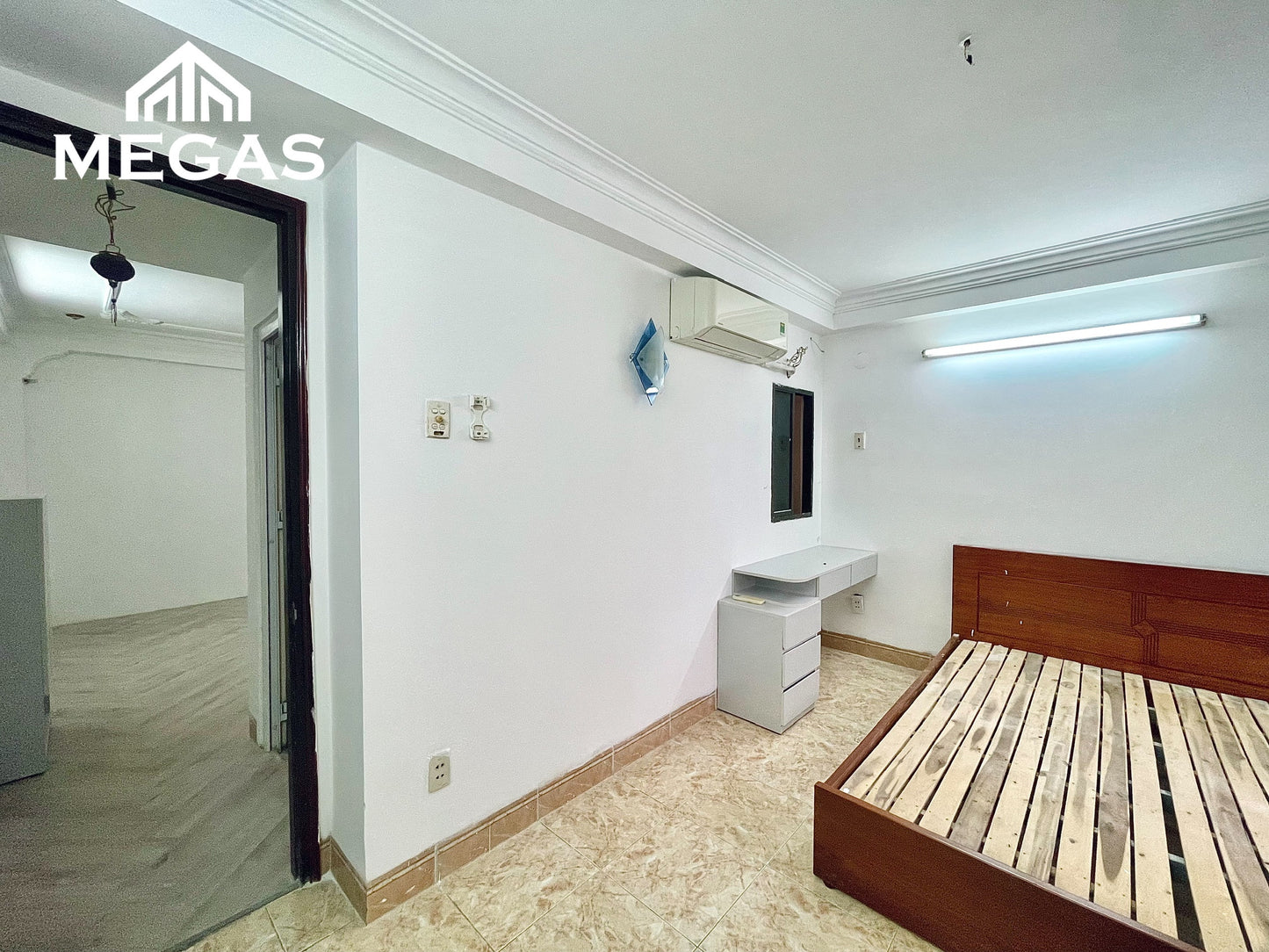 [010385]TS1PNSK-LG04