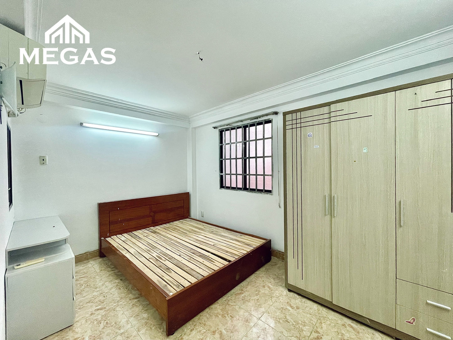 [010385]TS1PNSK-LG04