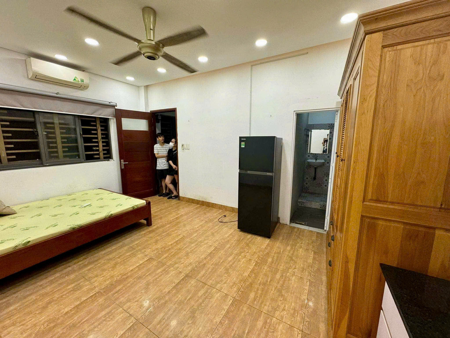 [010585]PCLSTUST-NM01