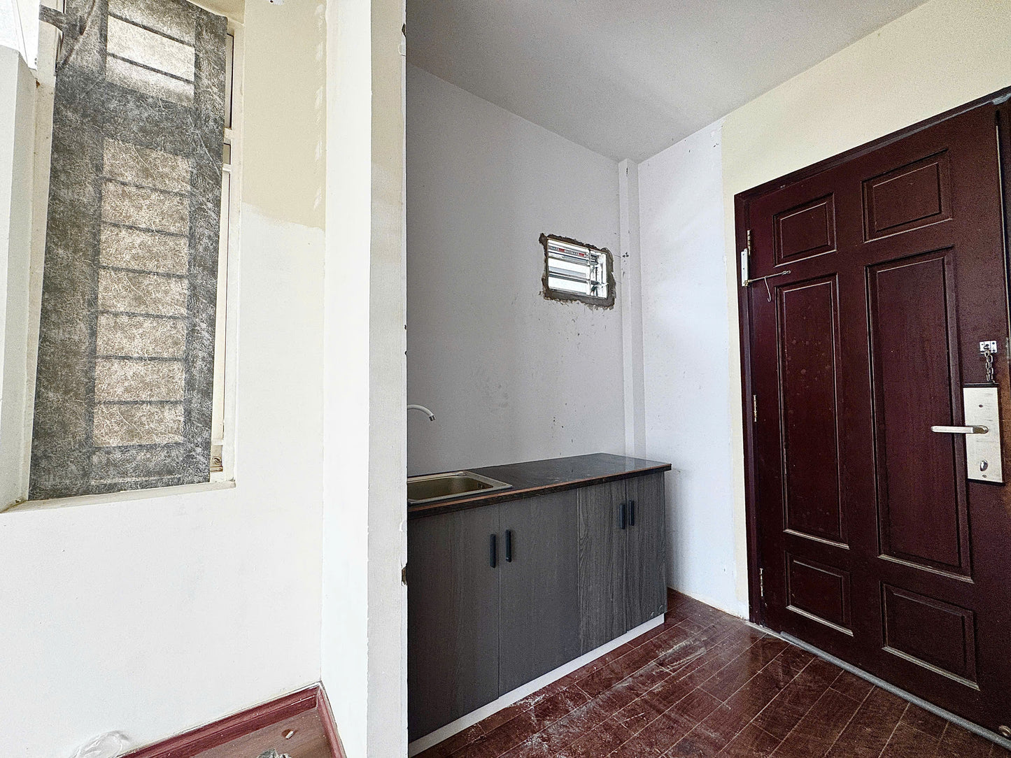 [011231]NNNSTUSK-NM01