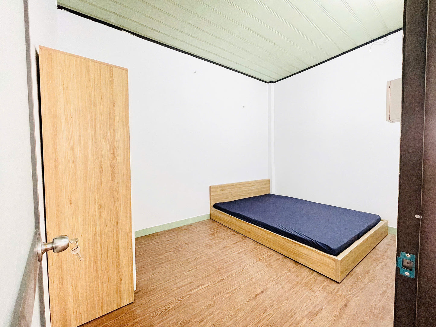 [011105]HHT2PNBC-LG01