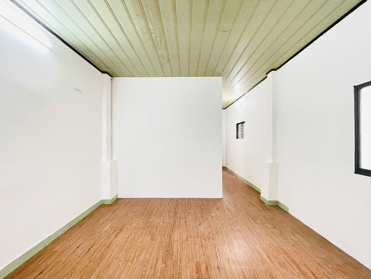 [011105]HHT2PNBC-LG01