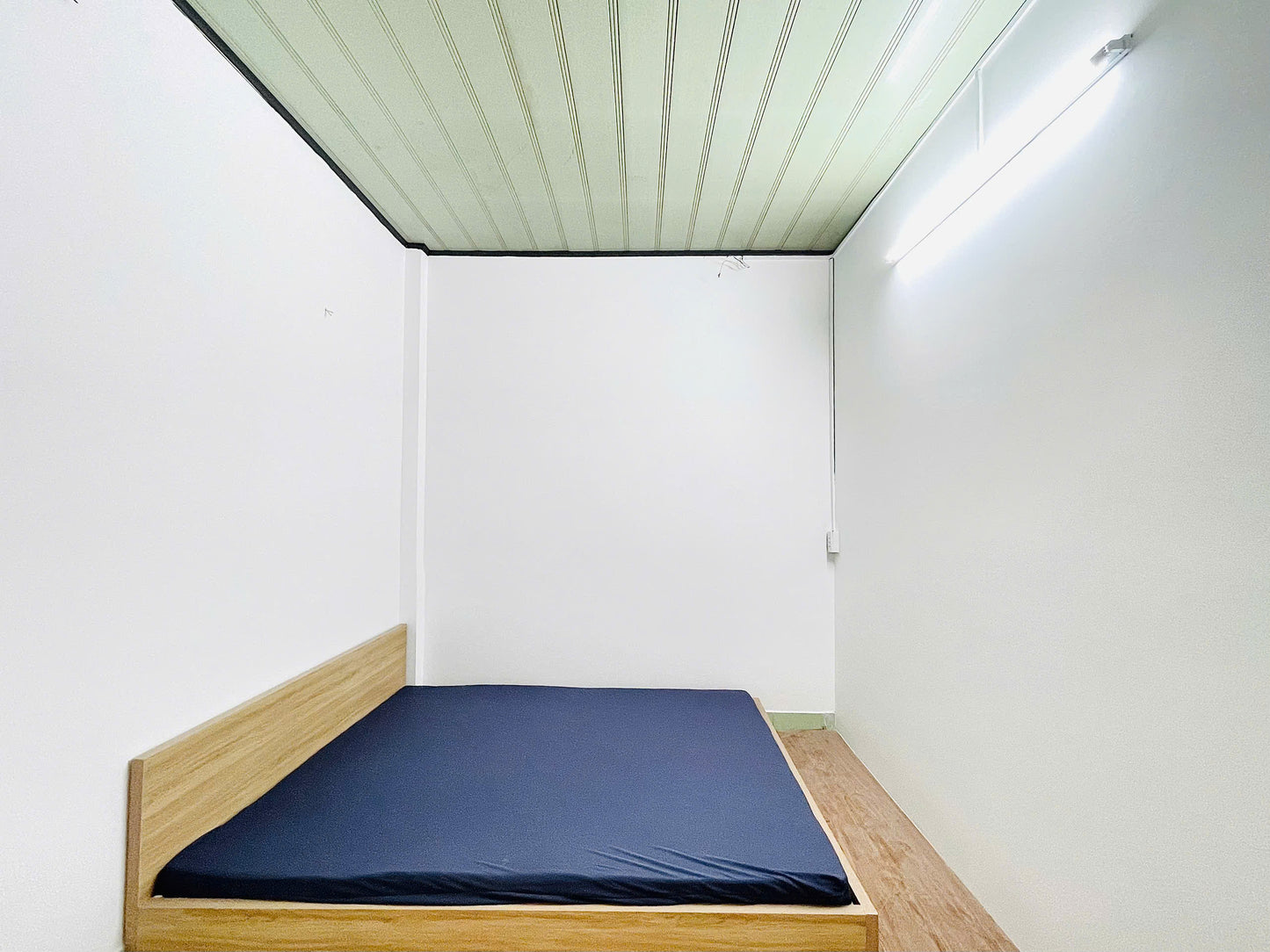 [011105]HHT2PNBC-LG01