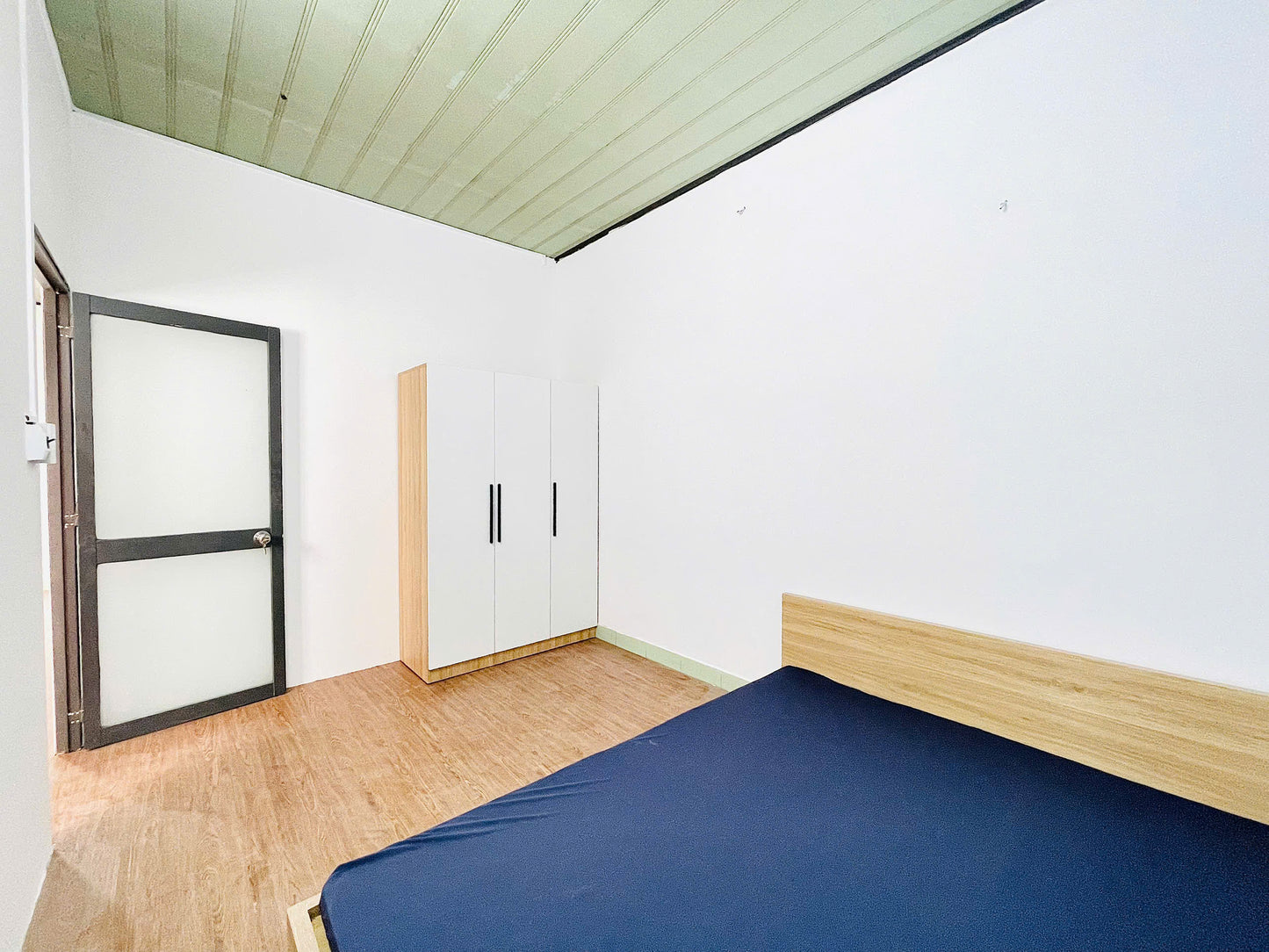 [011105]HHT2PNBC-LG01