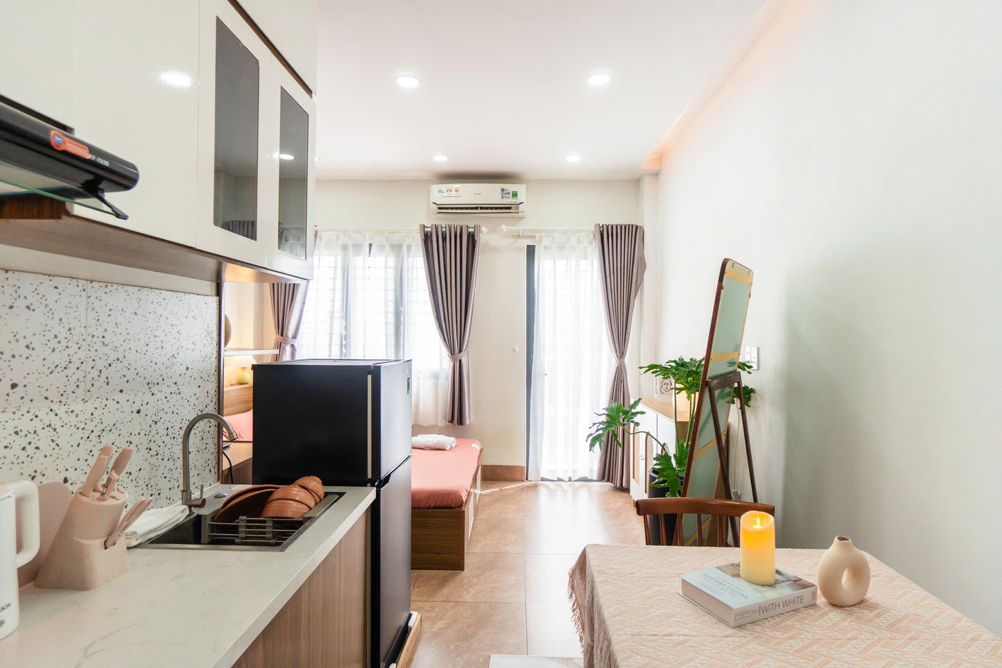 [011115]CMT8STUBC-NM01