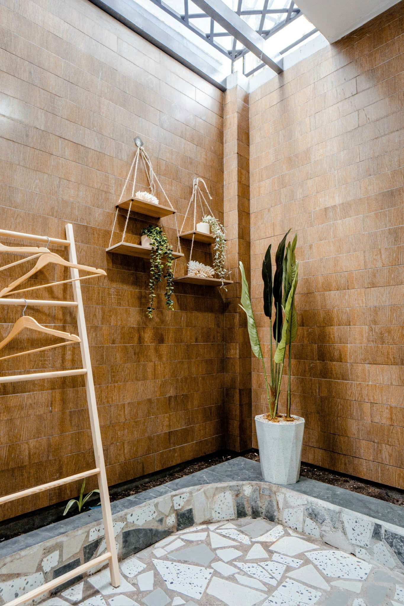 [011125]CMT8STUBC-NM02