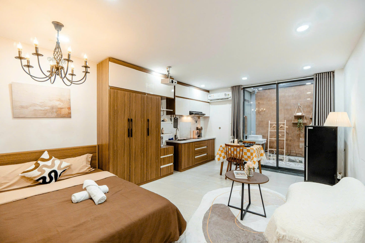 [011125]CMT8STUBC-NM02