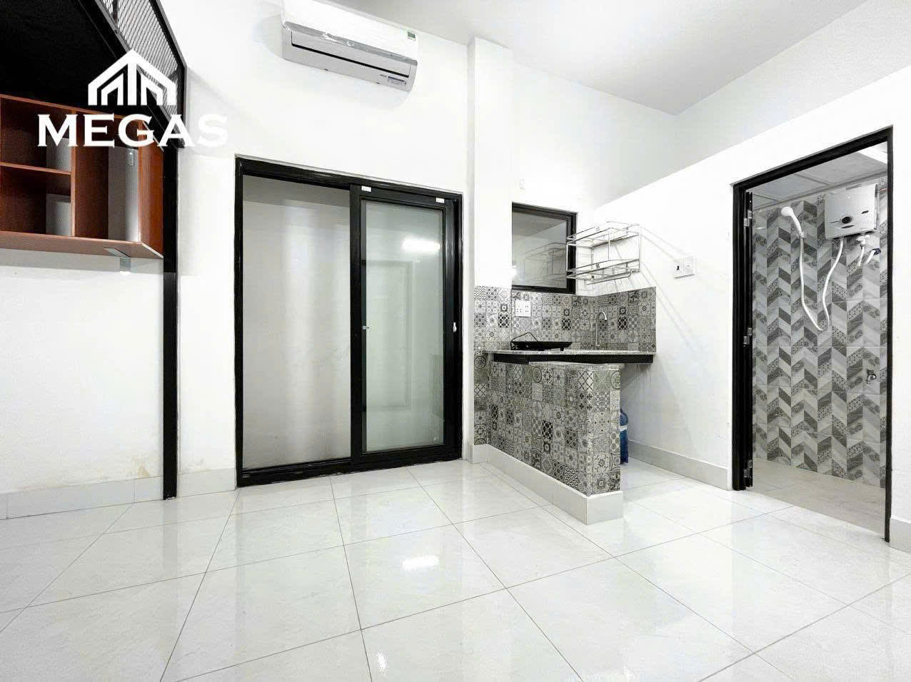 [011241]BBTTDUPST-NM01