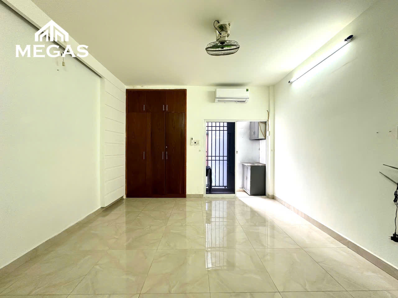 [011251]HTLSTUST-NM01