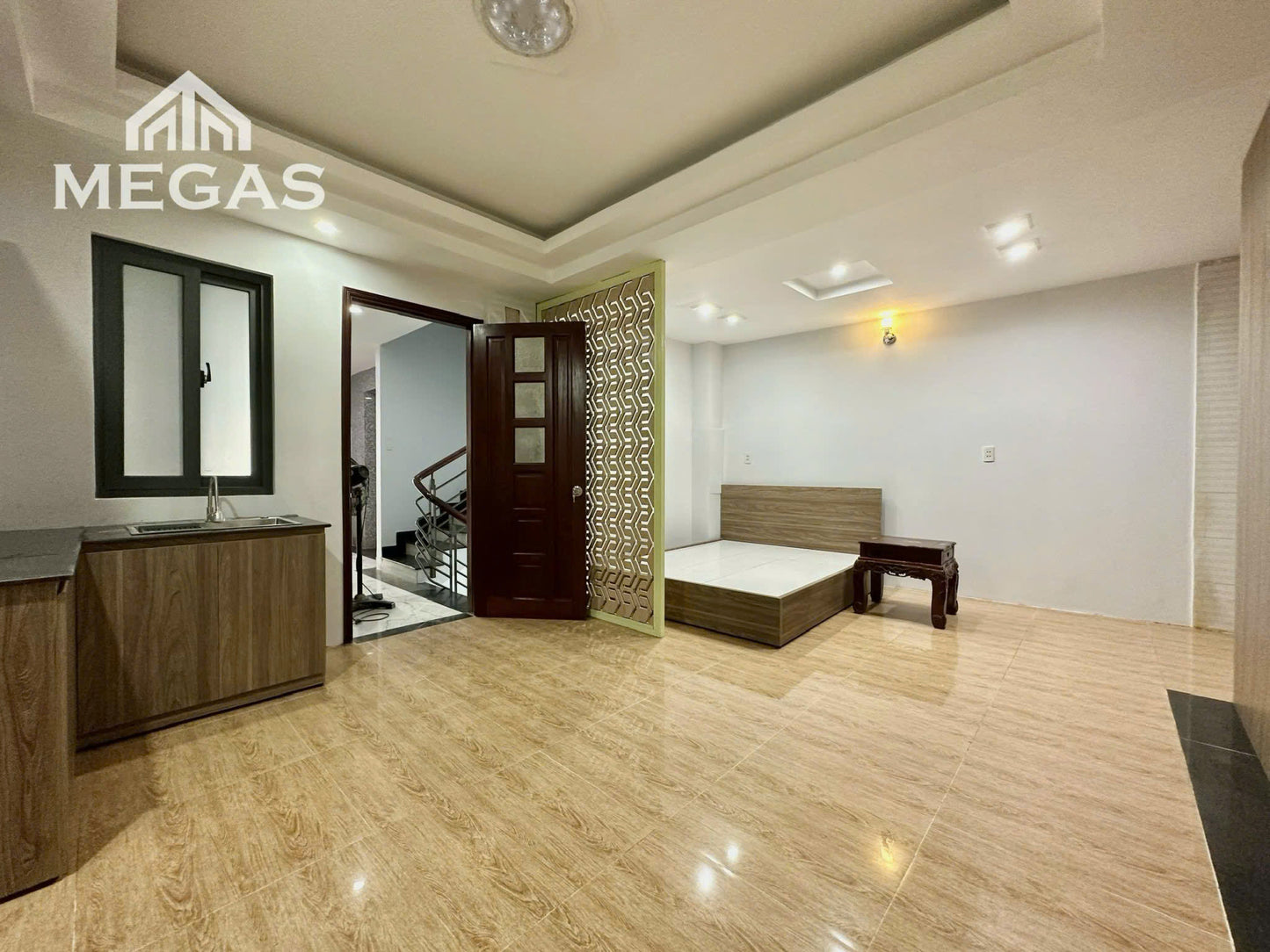 [011411]DDLSTUST-NM01