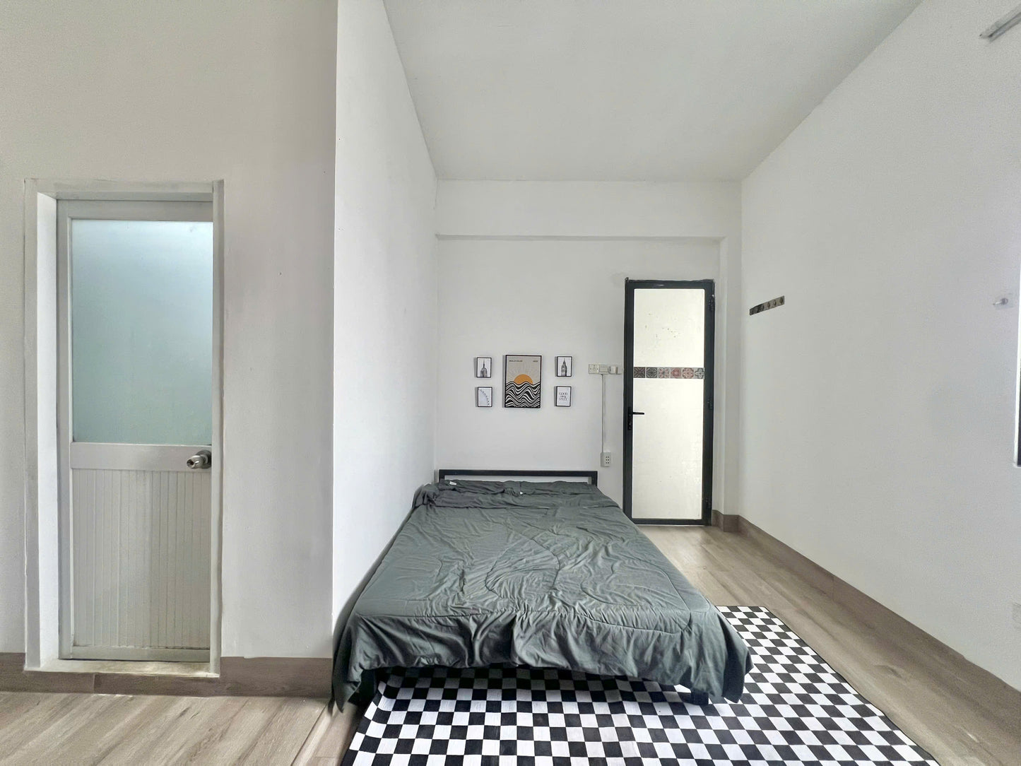 [011795]YTSTUBC-NM01