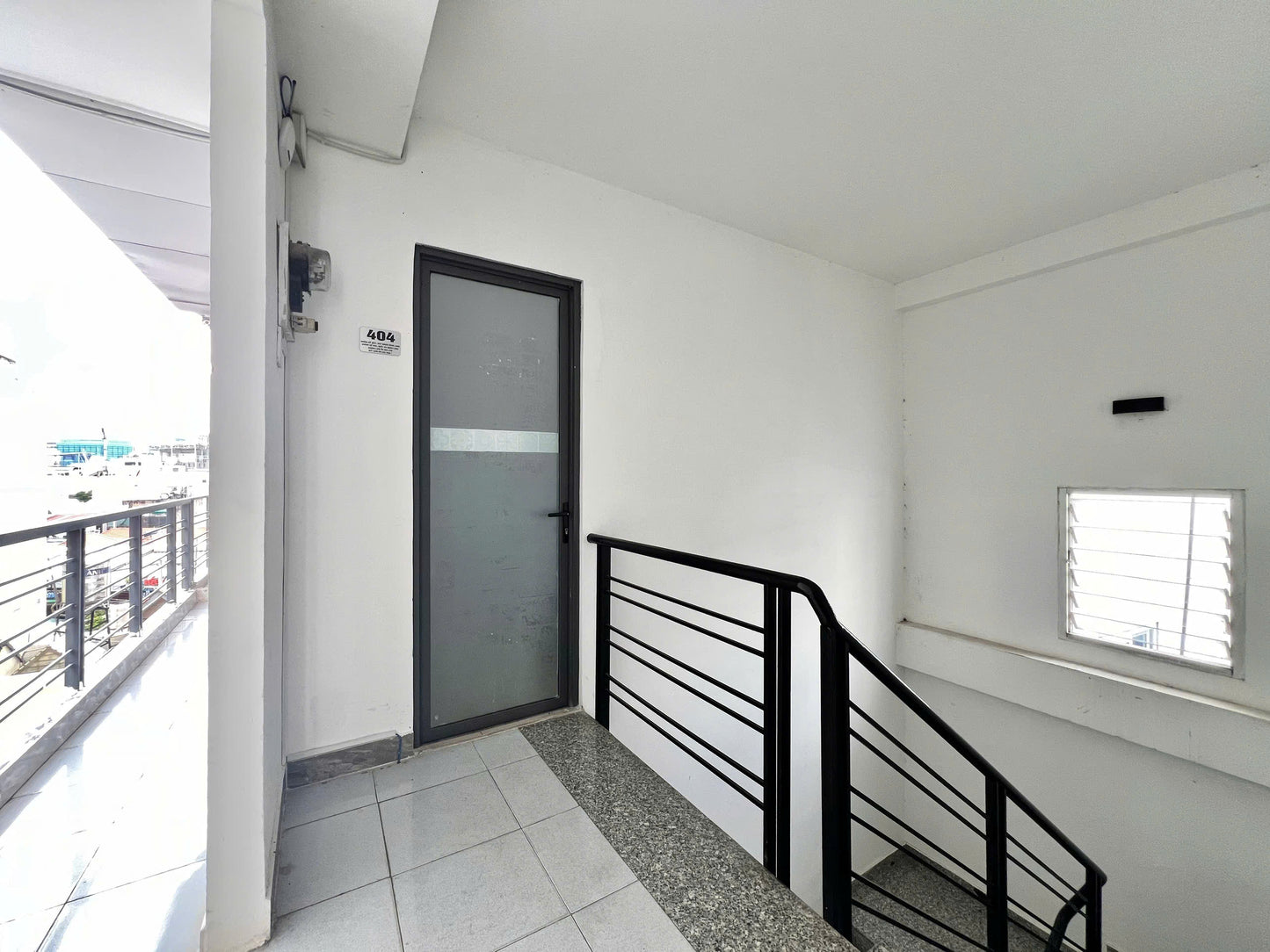 [011795]YTSTUBC-NM01