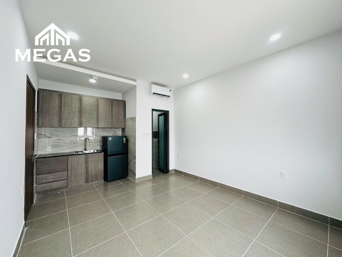 [011611]TSNSTUSK-NM01