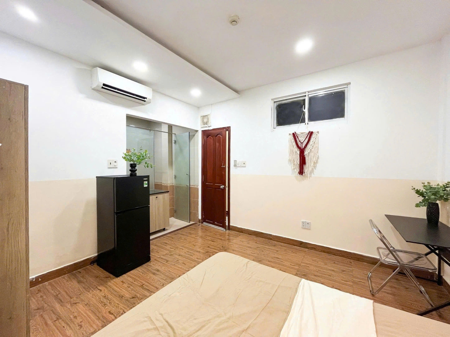 [012845]DC18STUST-NM02