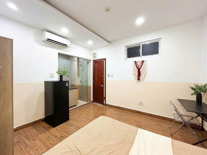 [012845]DC18STUST-NM02