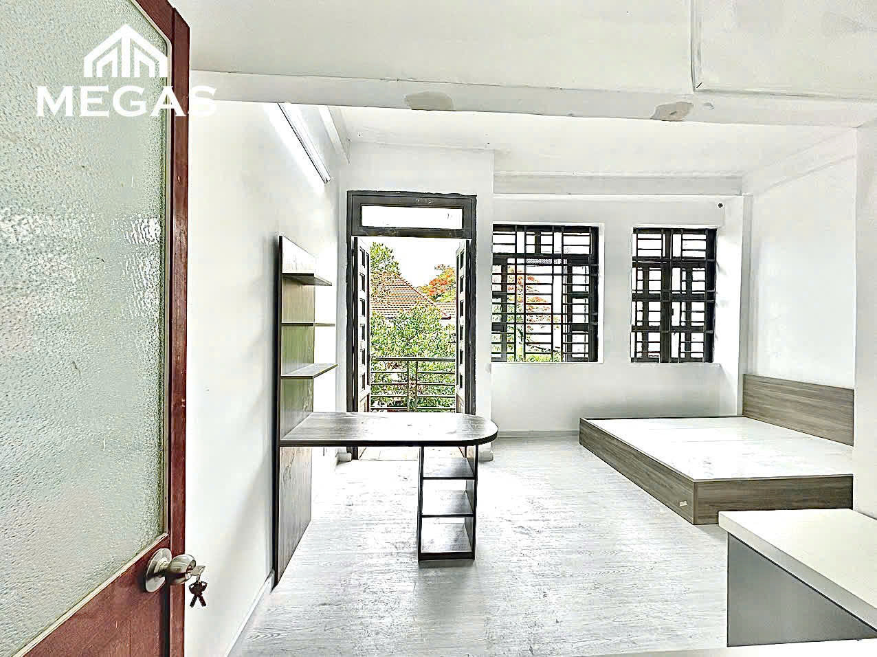 [013325]TTSTUBC-NM01