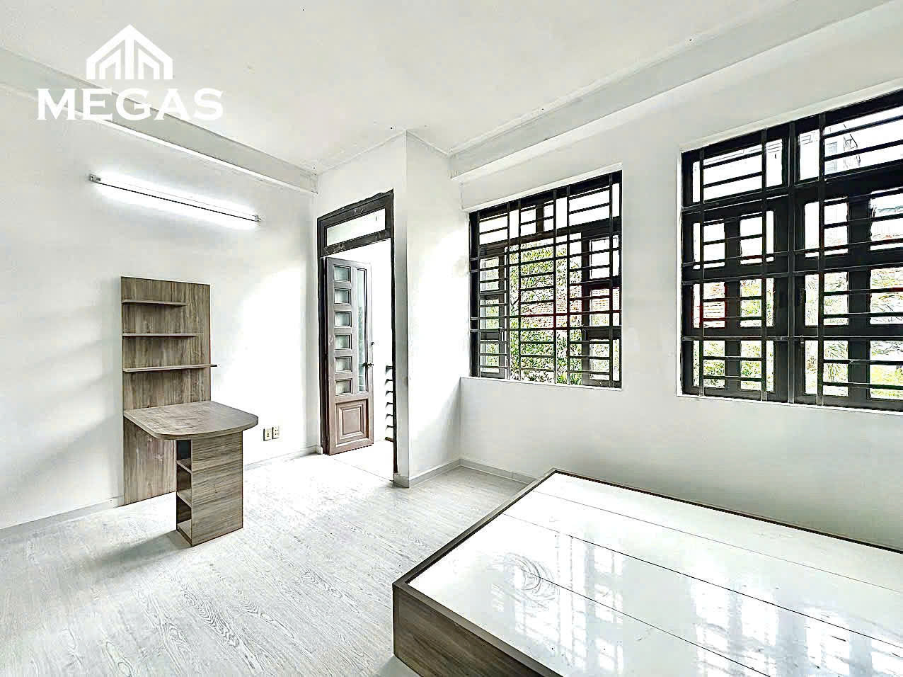 [013325]TTSTUBC-NM01